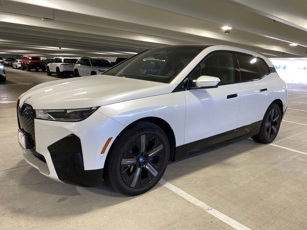 2024 BMW ix