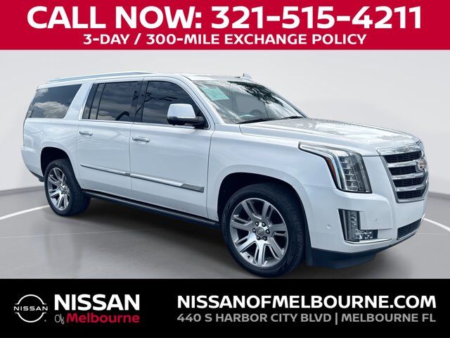 2017 CADILLAC Escalade ESV