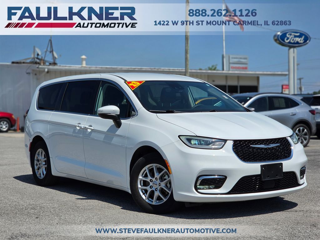 2023 CHRYSLER Pacifica