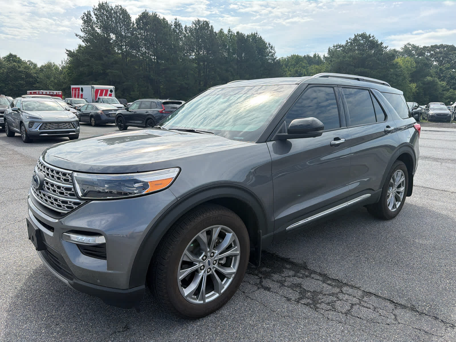2022 FORD Explorer