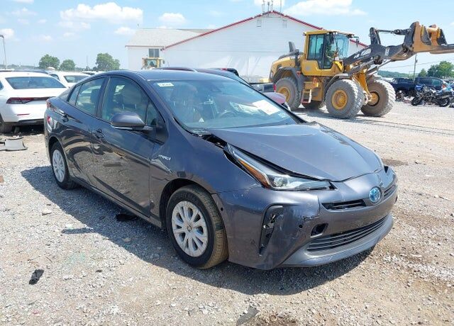 2022 TOYOTA PRIUS