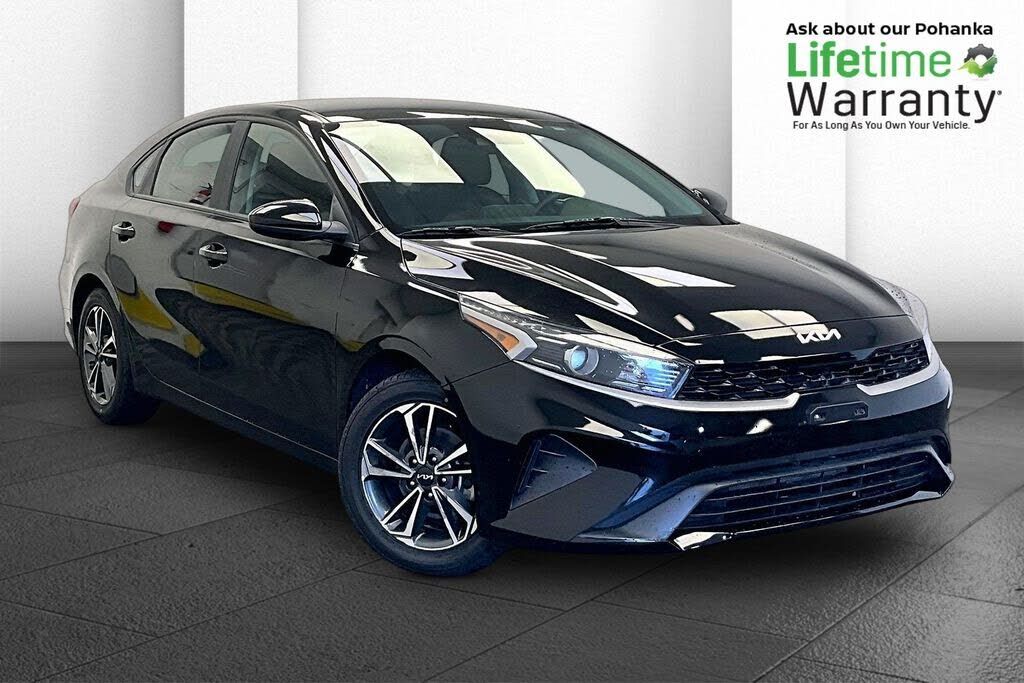 2023 KIA Forte