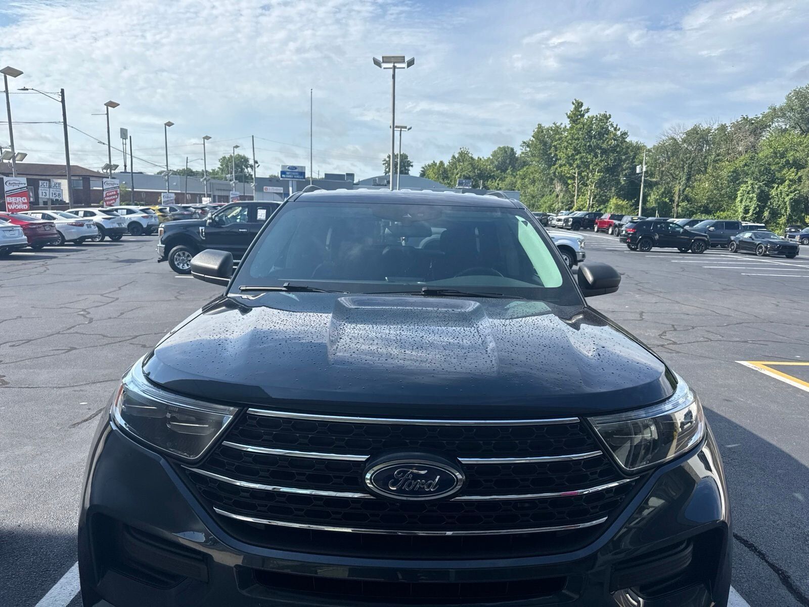 2023 FORD Explorer