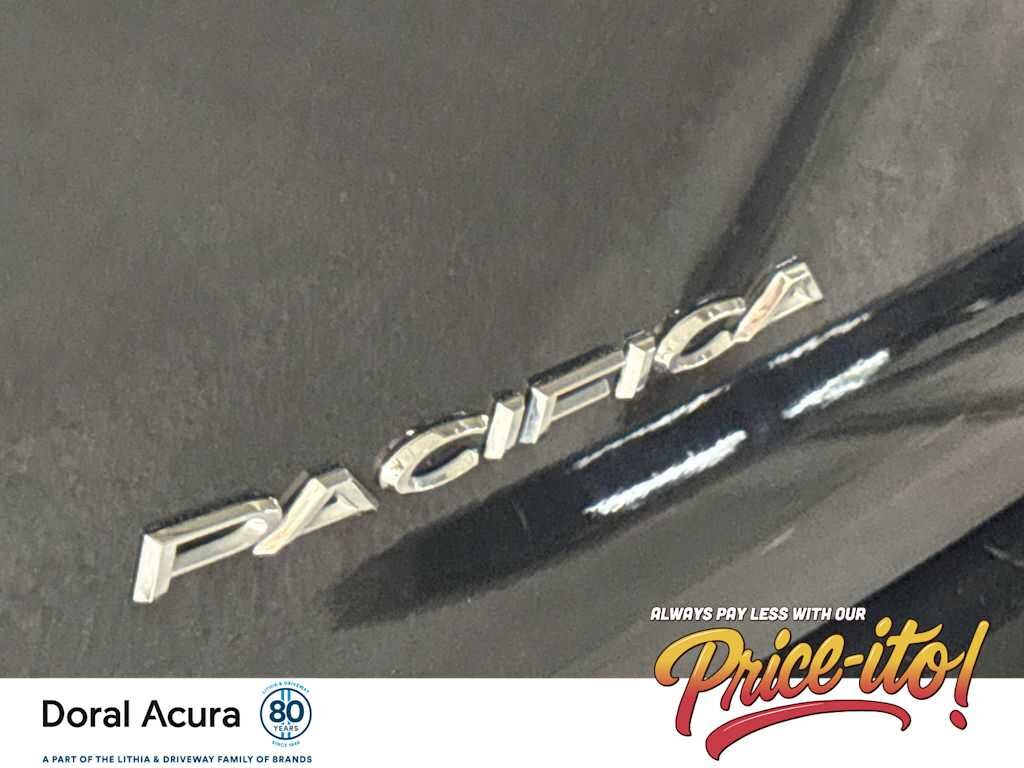 2023 CHRYSLER Pacifica