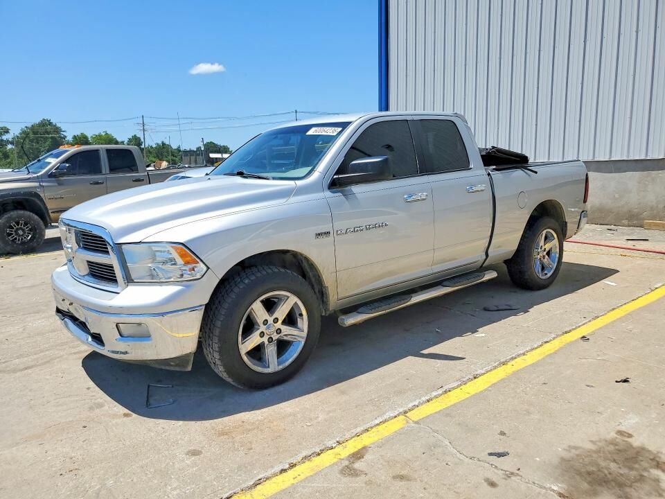 2012 DODGE Ram