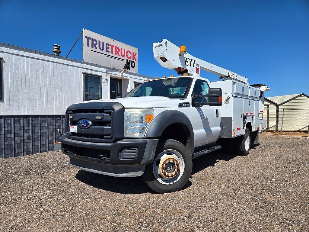 2013 FORD F-550