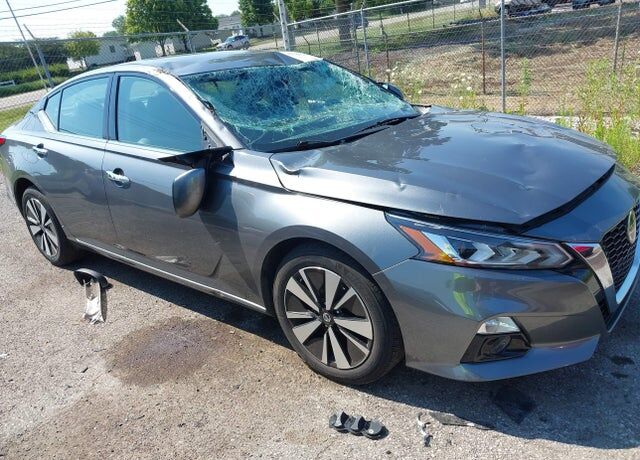 2019 NISSAN Altima