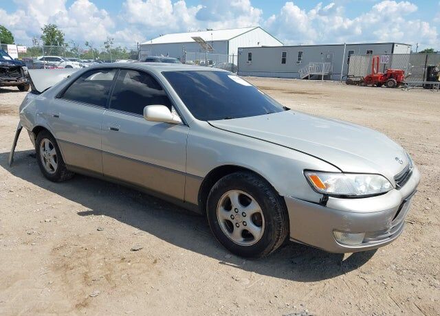 1998 LEXUS ES