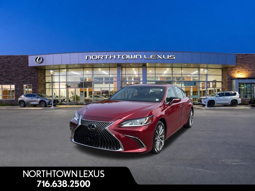 2019 LEXUS ES