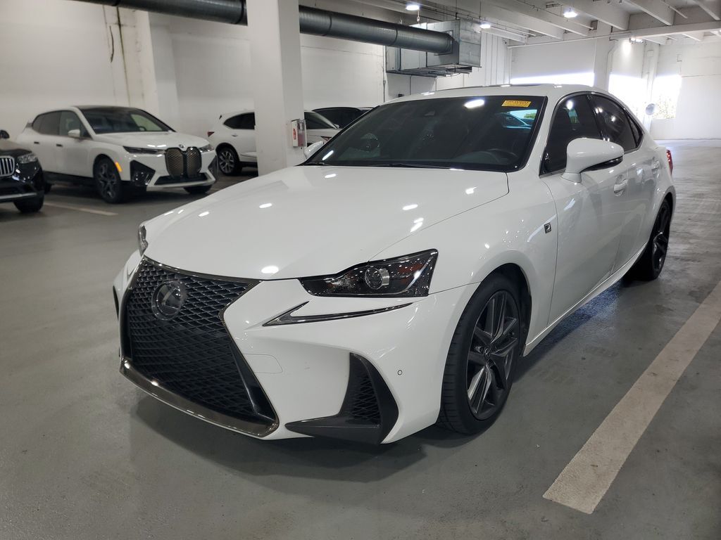 2020 LEXUS IS