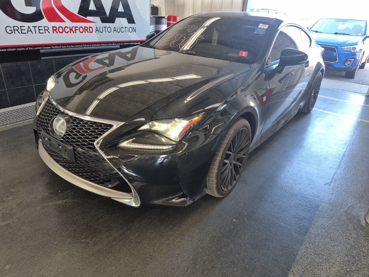 Lexus RC