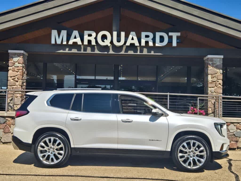 2024 GMC Acadia