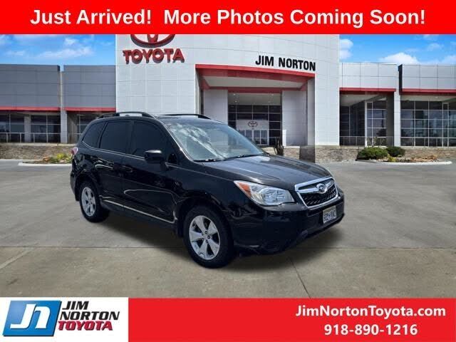 2016 SUBARU Forester