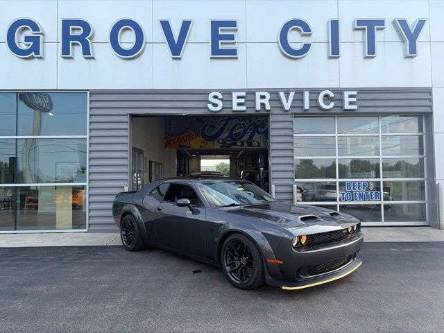 2019 DODGE Challenger