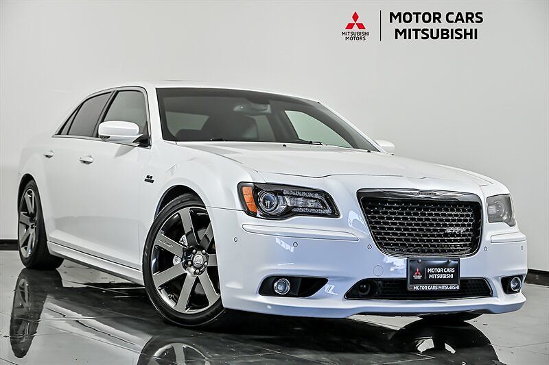 2013 CHRYSLER 300