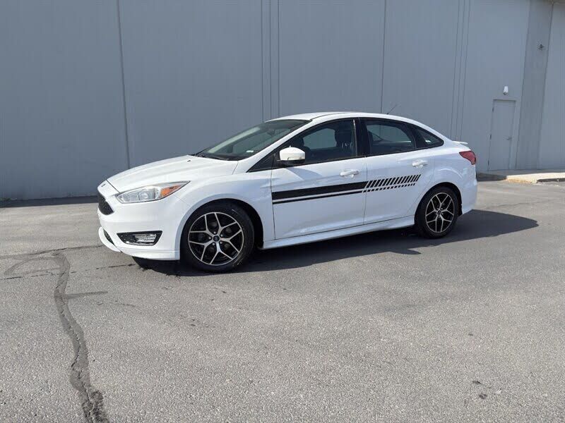 2016 FORD Focus