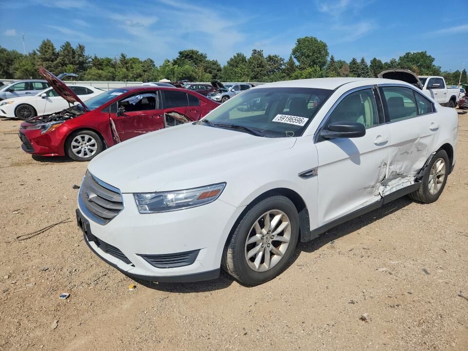 2013 FORD Taurus