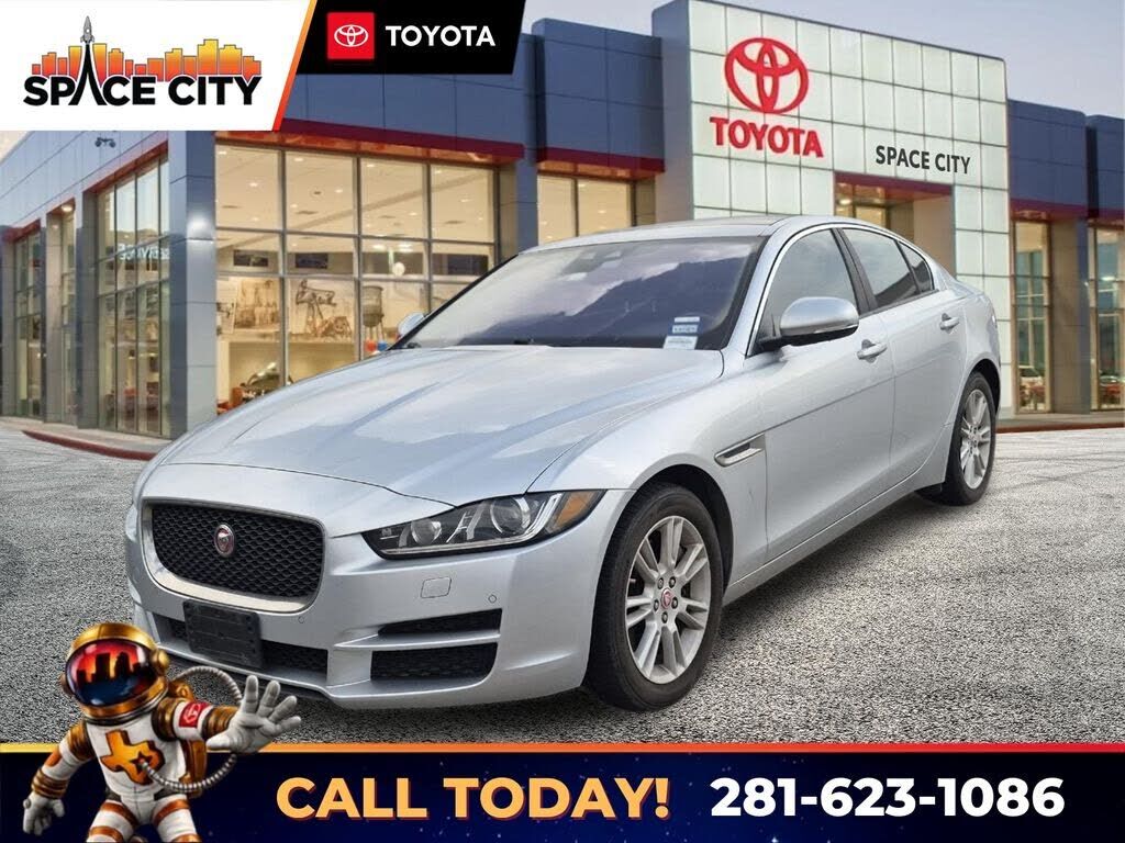 2018 JAGUAR XE