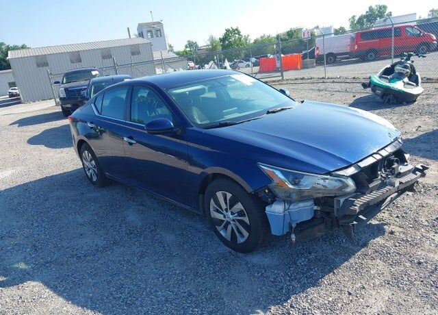 2020 NISSAN Altima