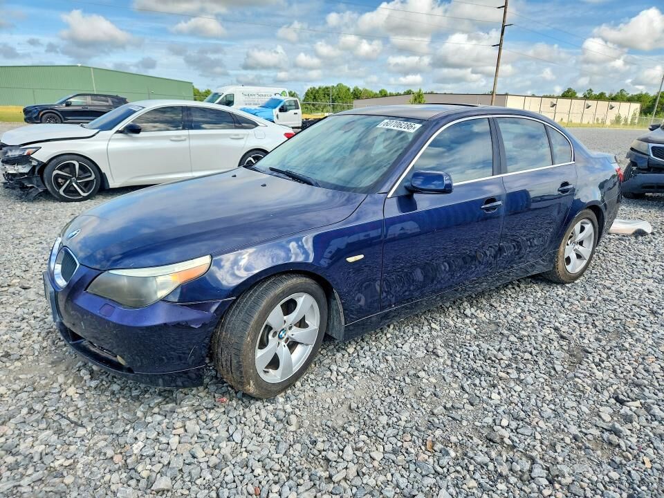 2004 BMW 5 Series