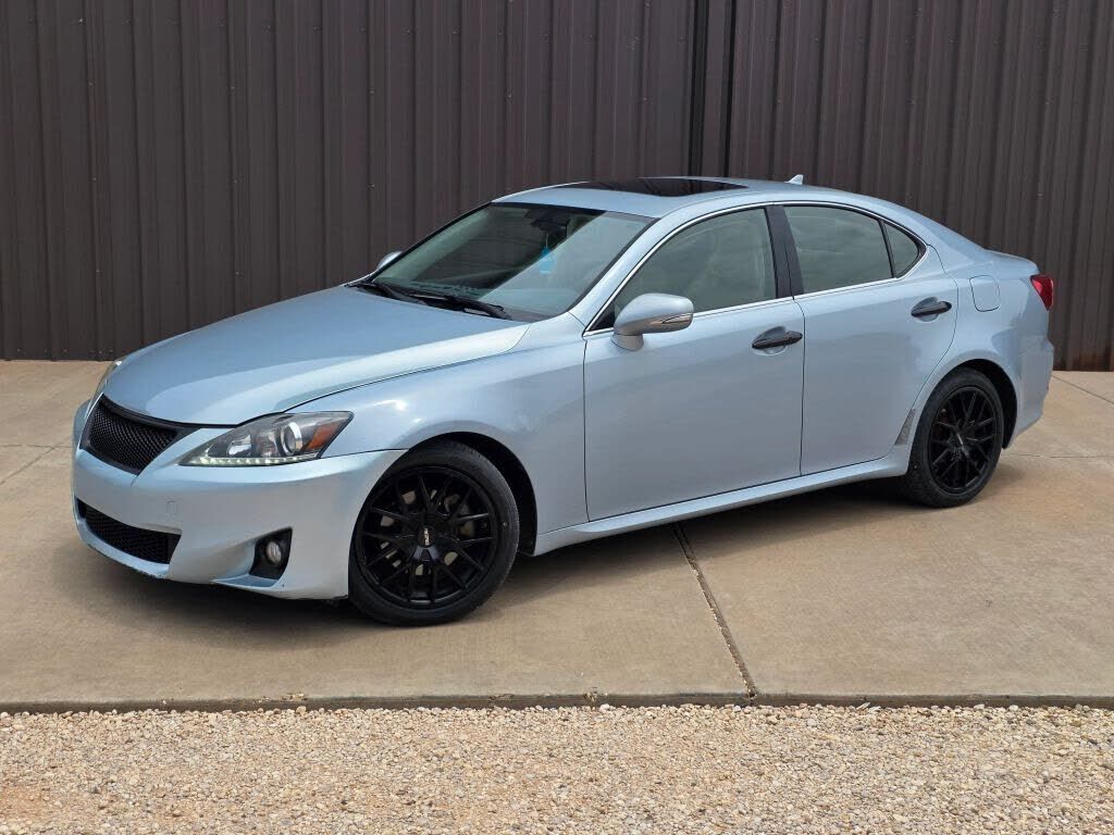 2013 LEXUS IS