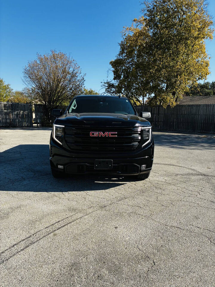 2024 GMC Sierra