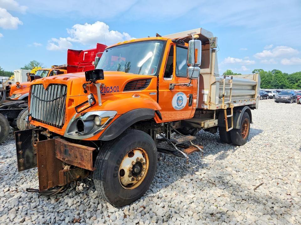2011 INTERNATIONAL SA525