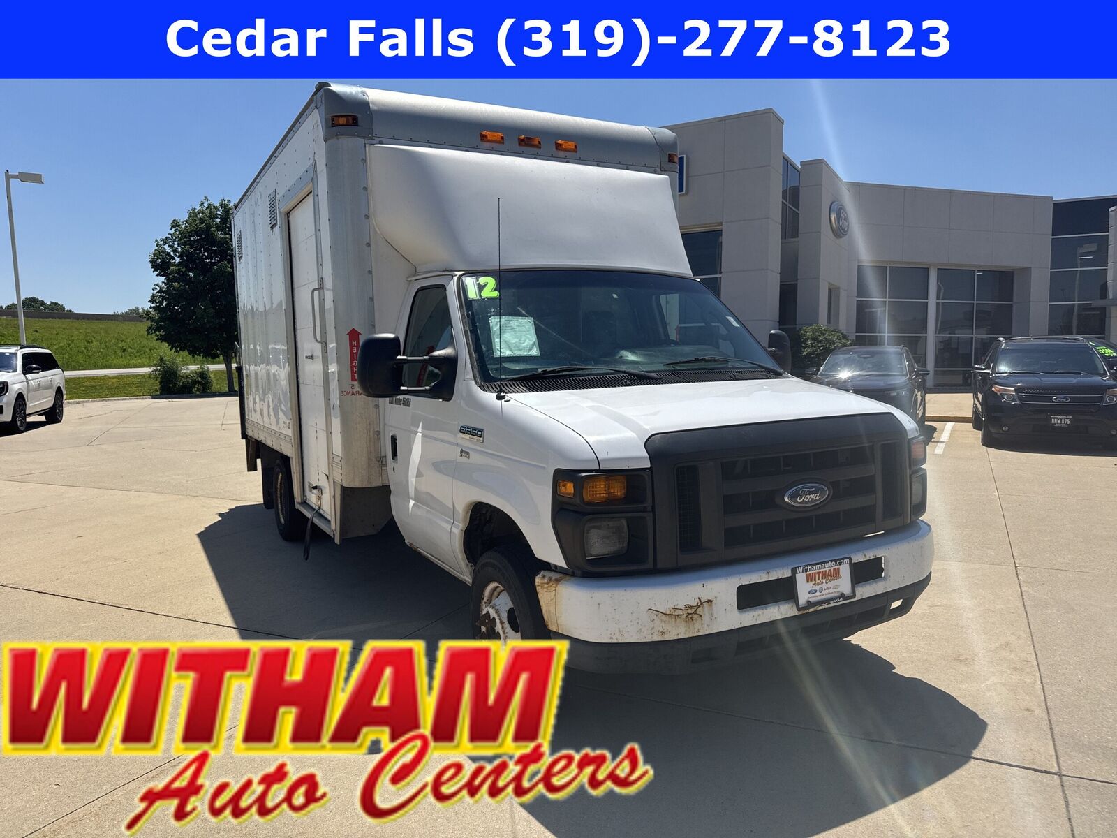 2012 FORD E-350