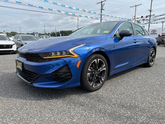 2022 KIA K5