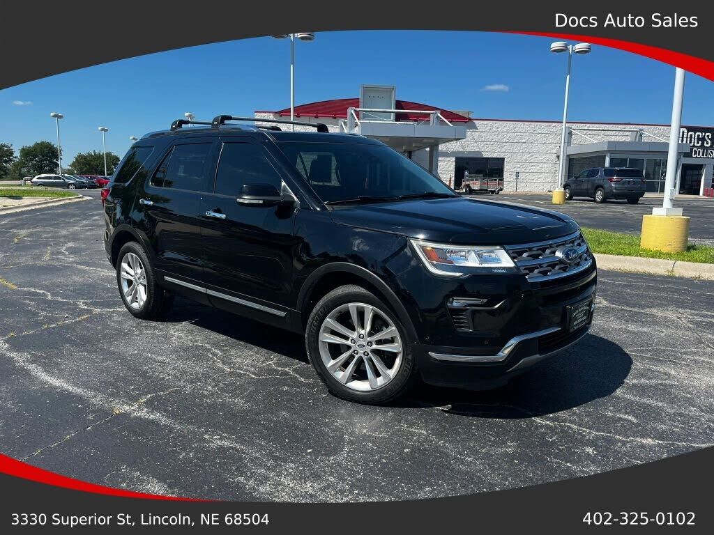 2018 FORD Explorer
