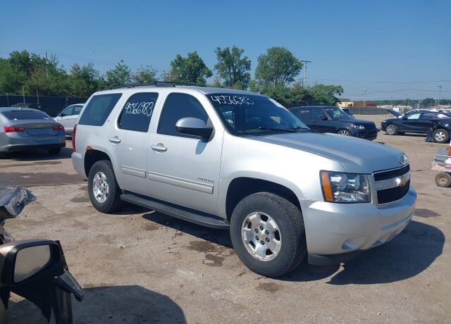 2013 CHEVROLET Tahoe