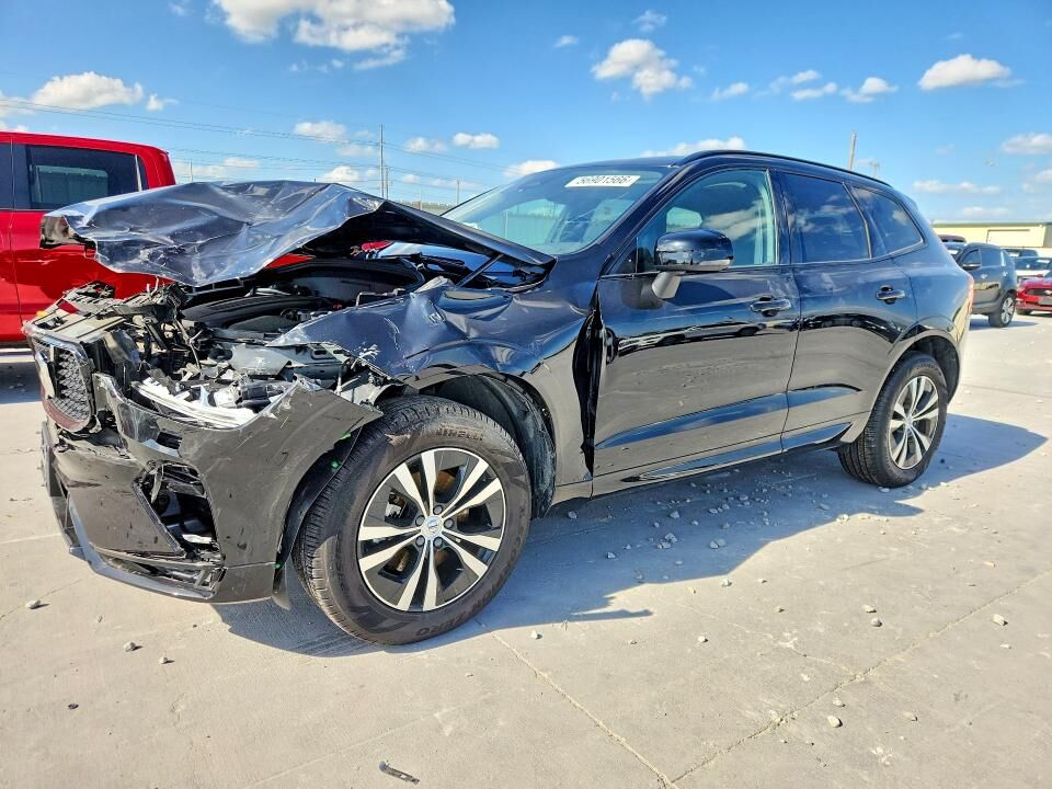 2025 VOLVO XC60