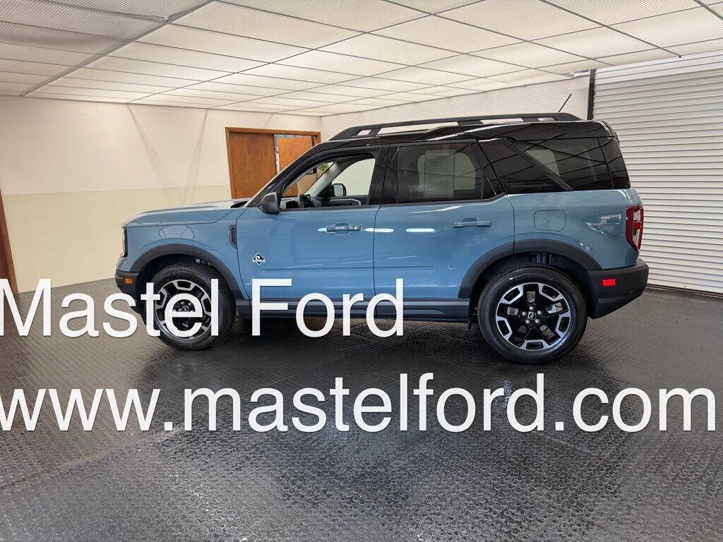 2023 FORD Bronco