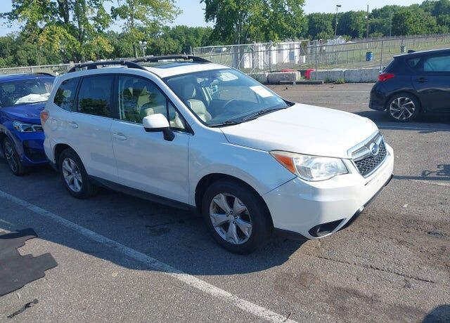 2014 SUBARU Forester