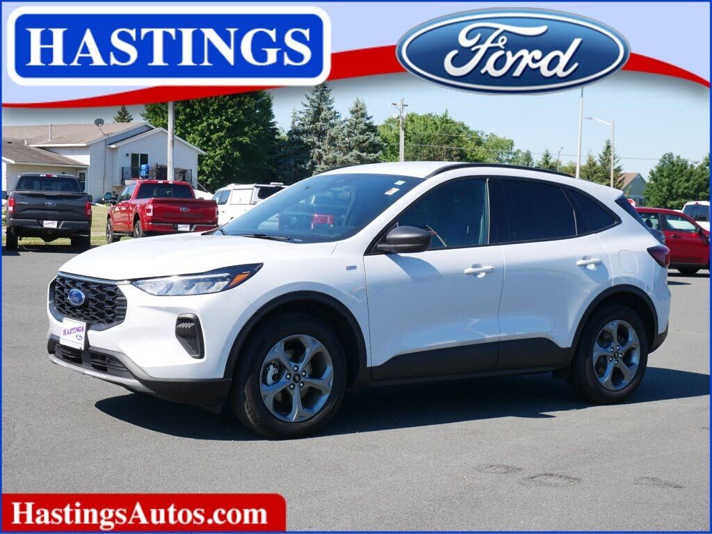 2025 FORD Escape