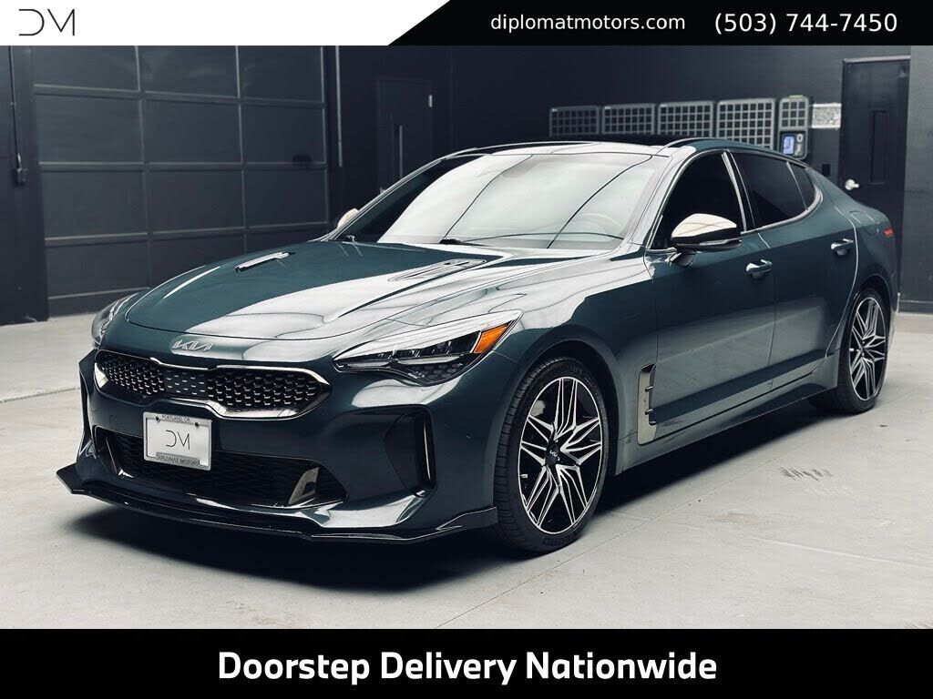 2022 KIA Stinger