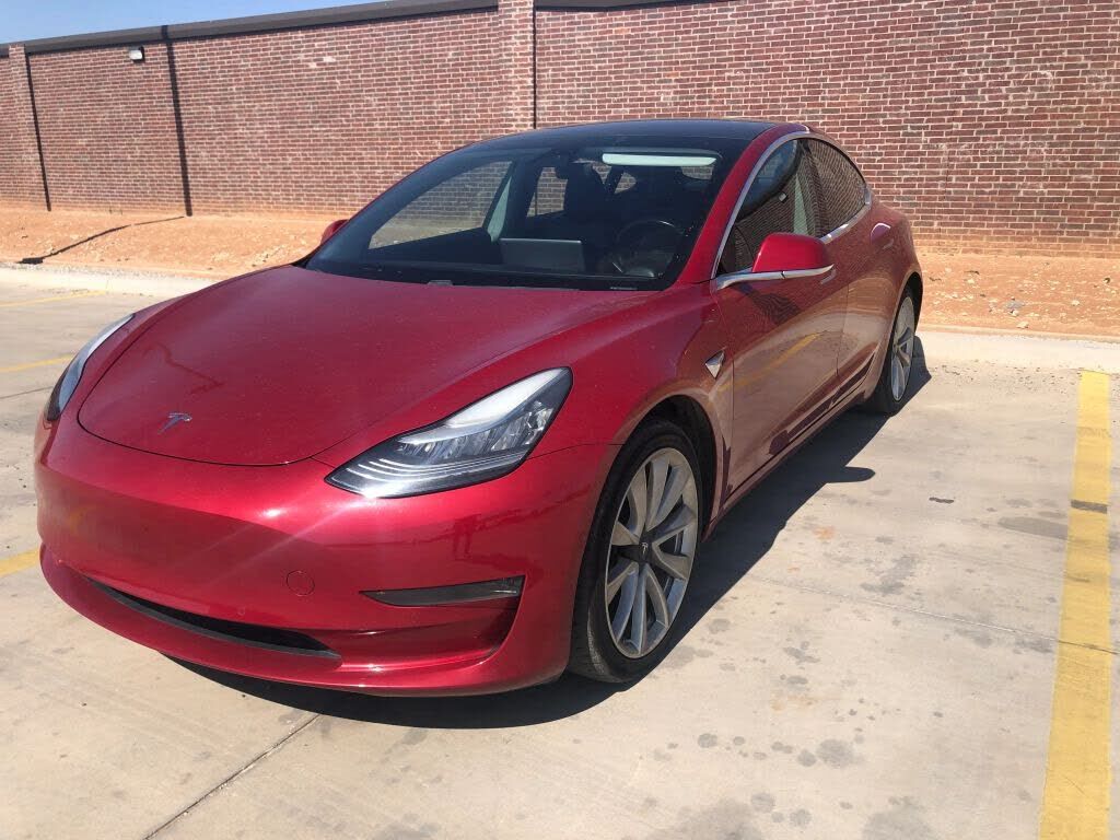 2018 TESLA Model 3
