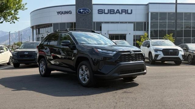 2025 TOYOTA RAV4