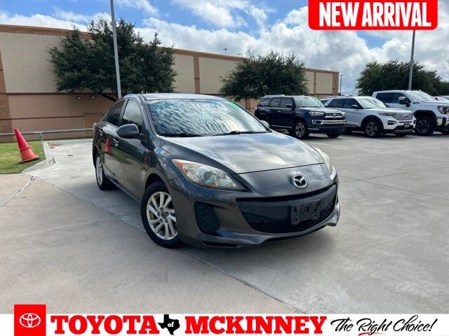 2013 MAZDA Mazda3