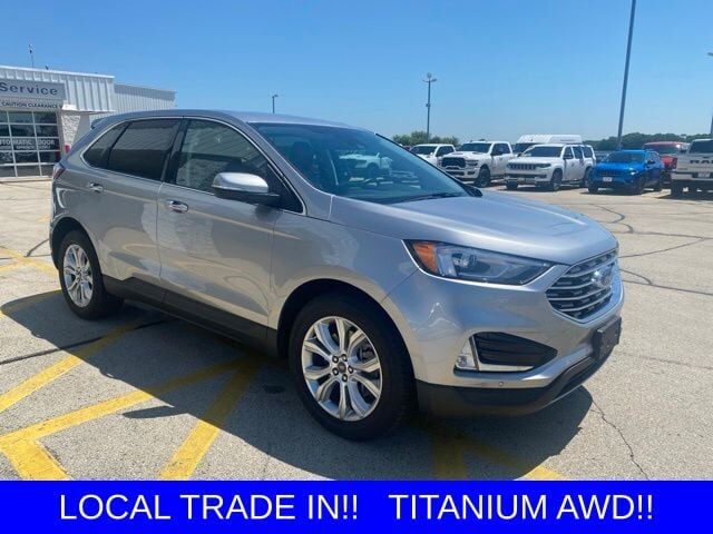 2022 FORD Edge