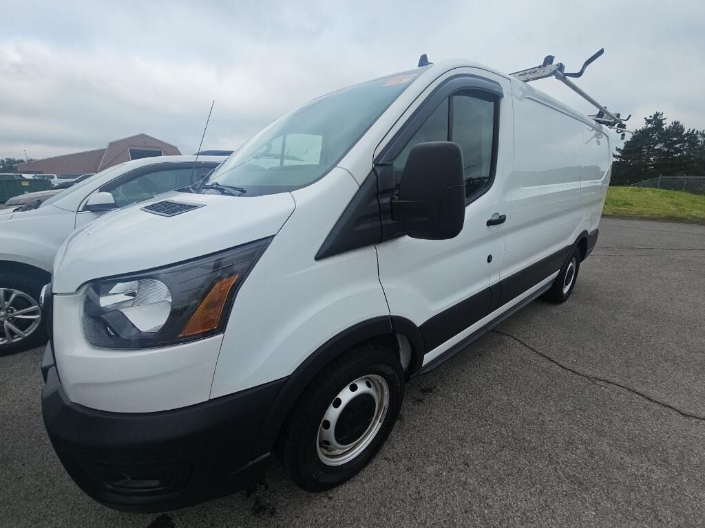 2022 FORD Transit