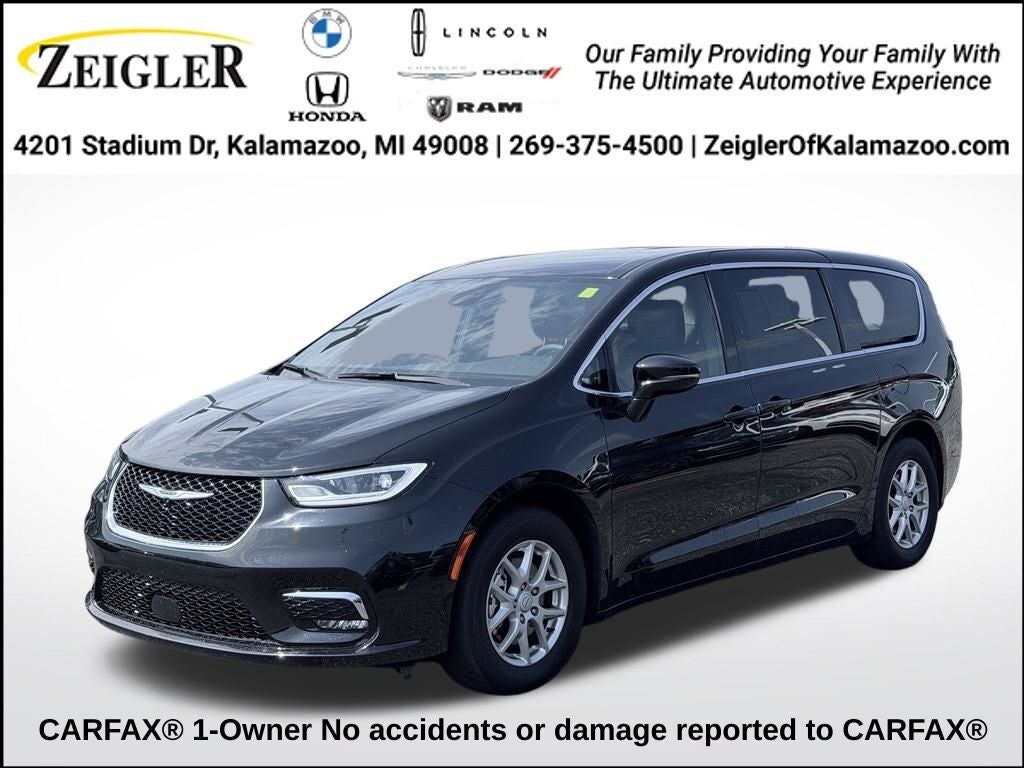 2025 CHRYSLER Pacifica