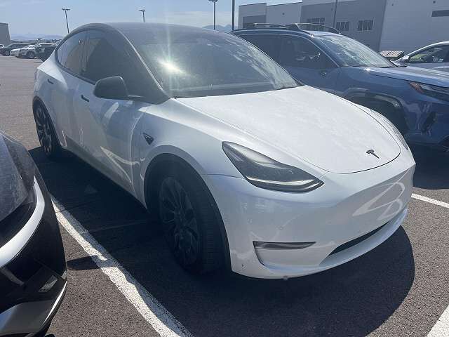 2022 TESLA Model Y