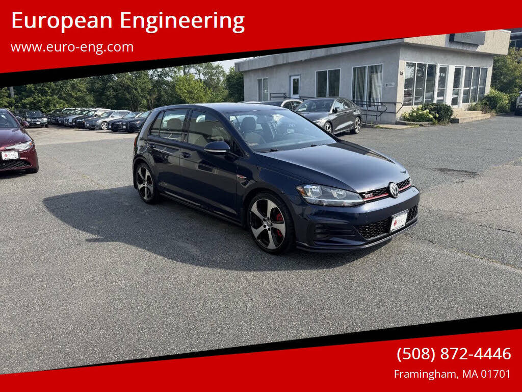 2019 VOLKSWAGEN Golf GTI