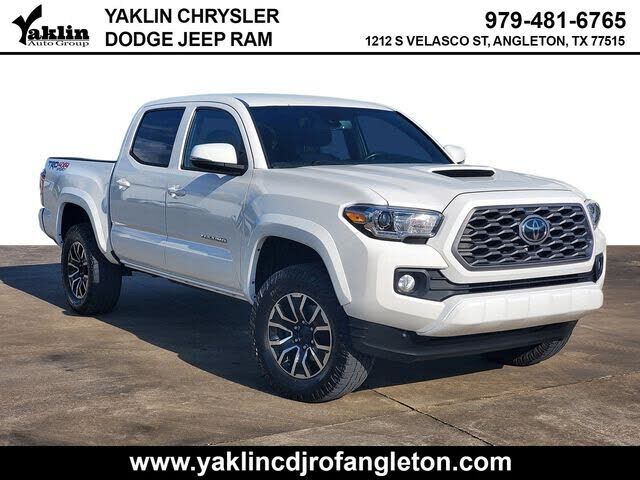 2022 TOYOTA Tacoma