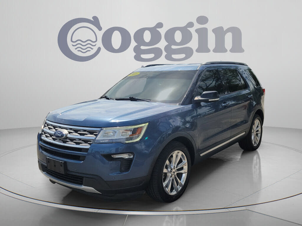 2018 FORD Explorer