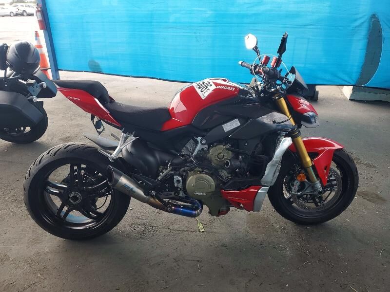 2021 DUCATI Streetfighter