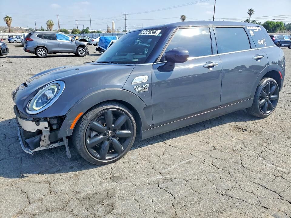 2021 MINI Clubman