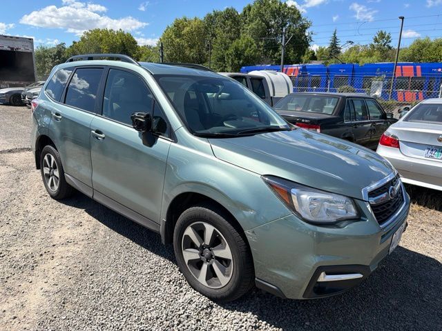 2017 SUBARU Forester