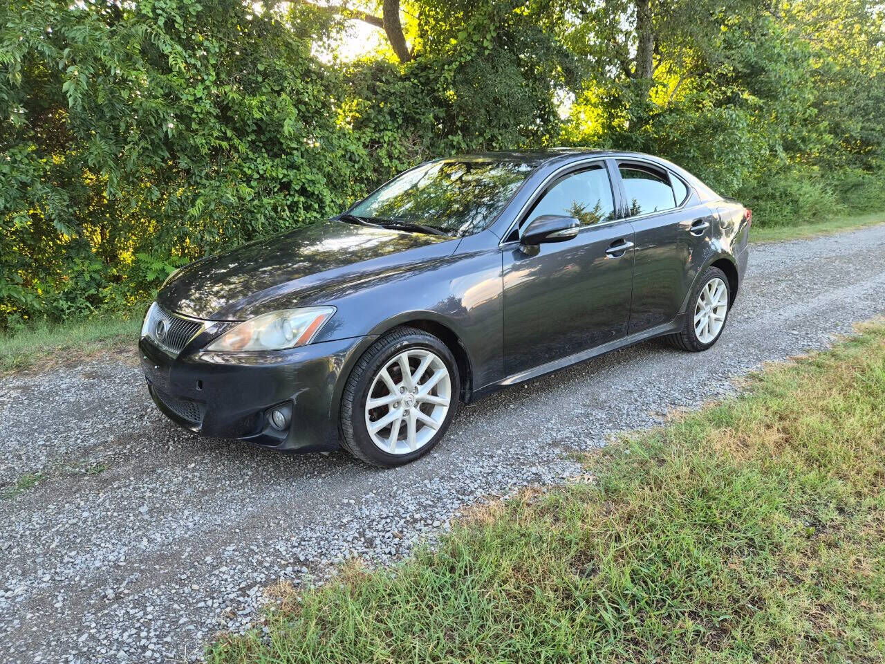 2011 LEXUS IS